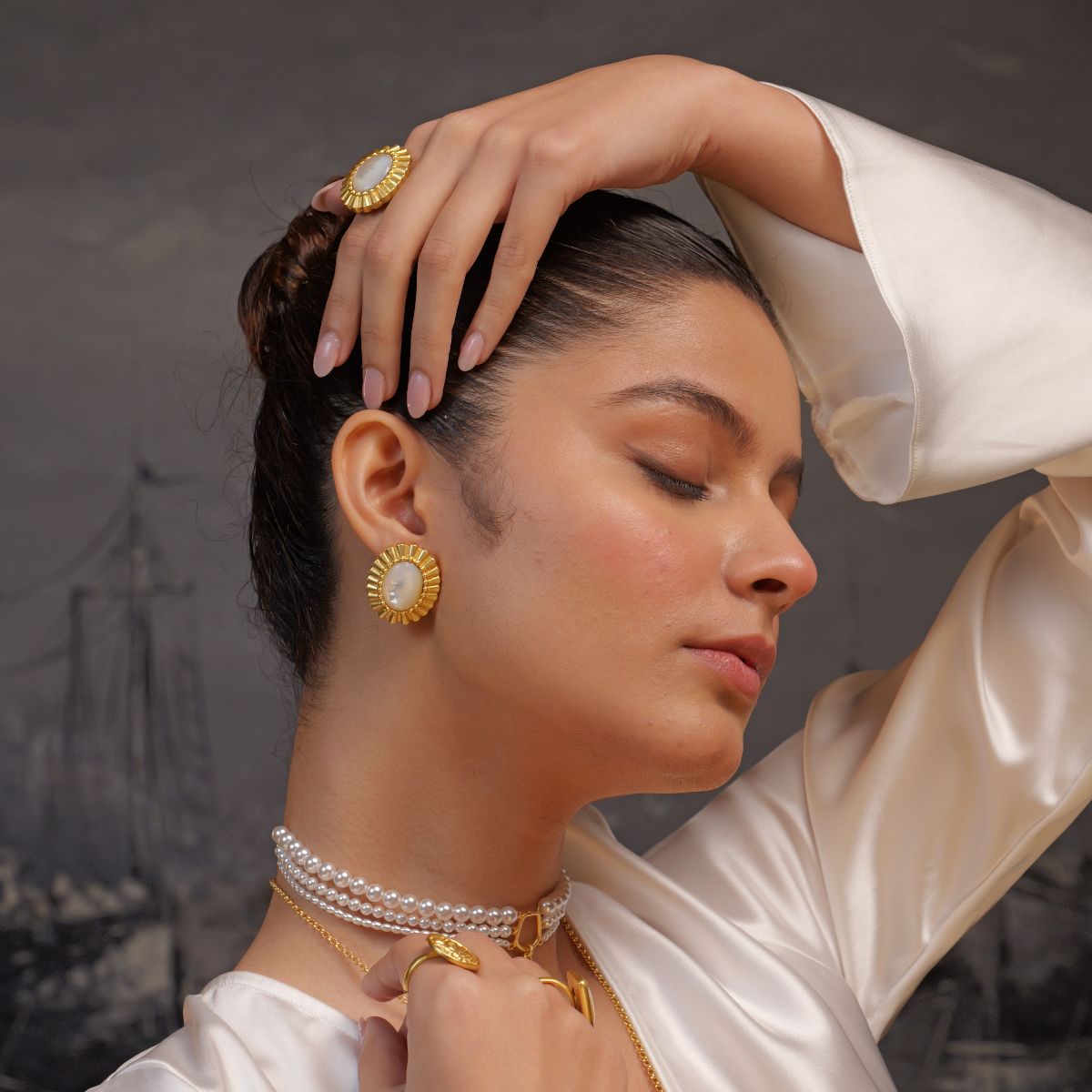 Sunny Getaway Stud Earrings