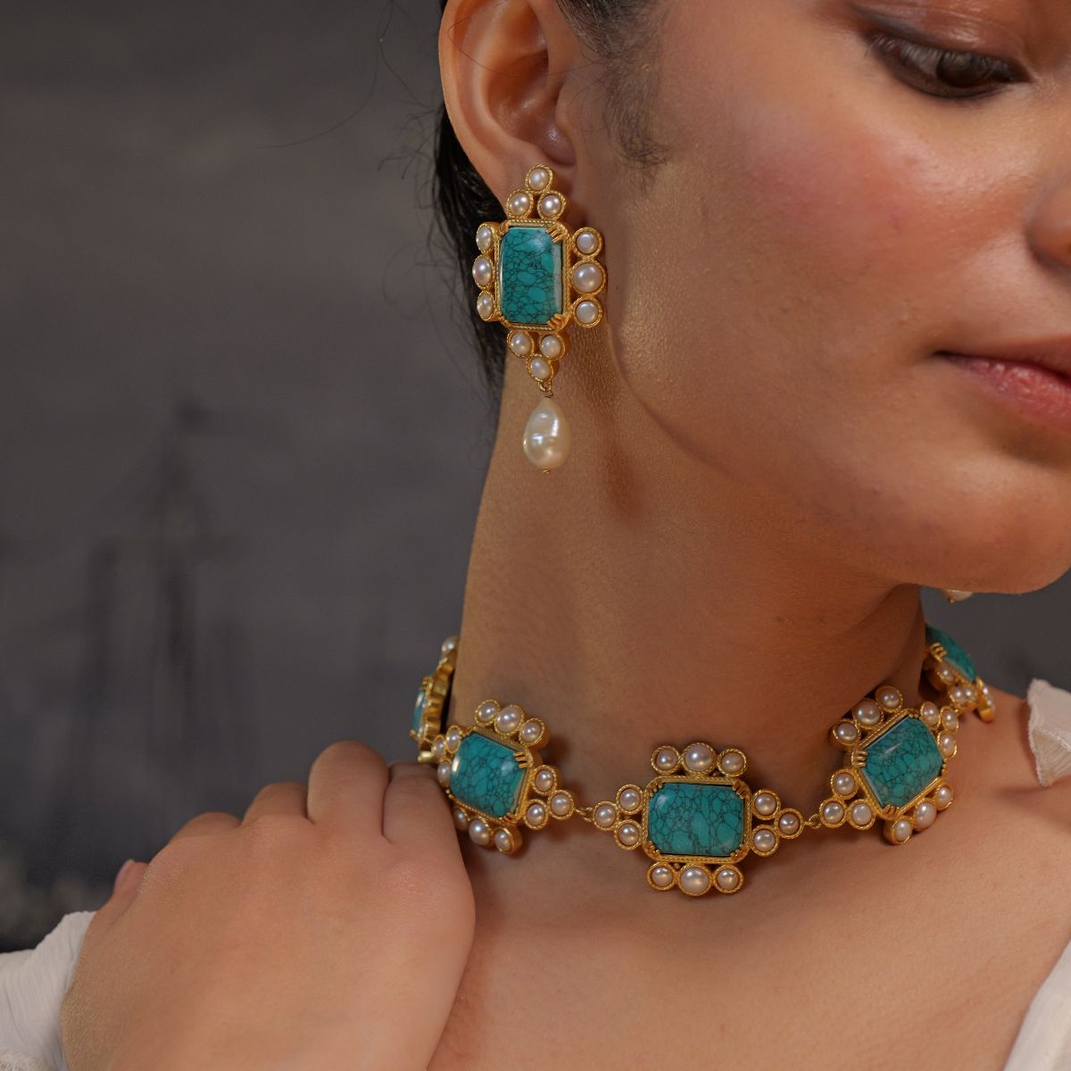 Santorini Chase Necklace