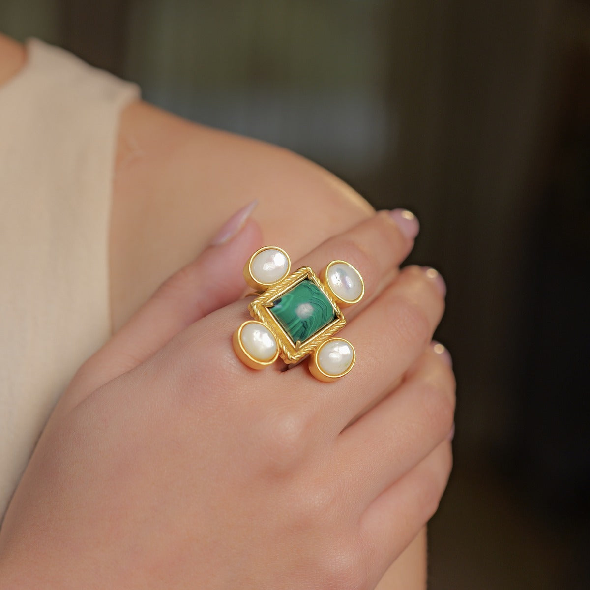 Cruise Therapy Statement Ring