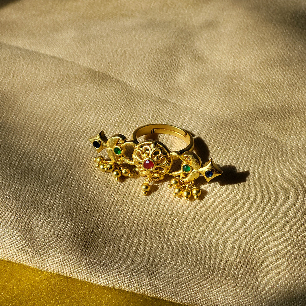 Floral Charm Statemenet Ring