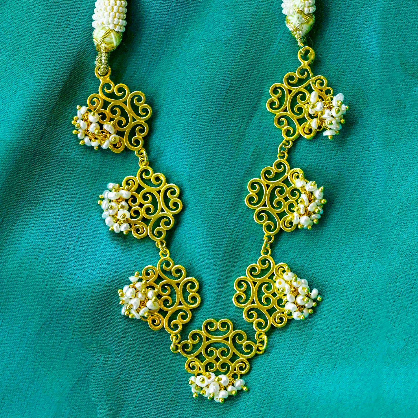 Noor Necklace
