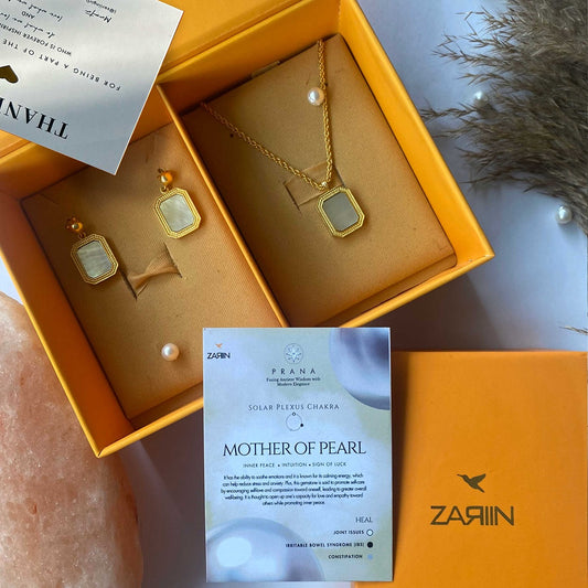 True Essence Pendant Necklace and Stud Earrings Set - Mother of Pearl