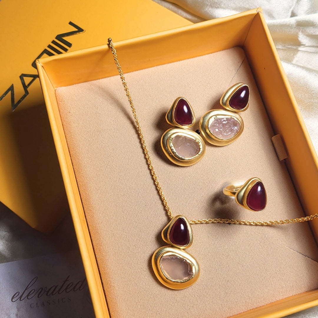Crystal Haven Gift Set with Garnet and Rose Quartz