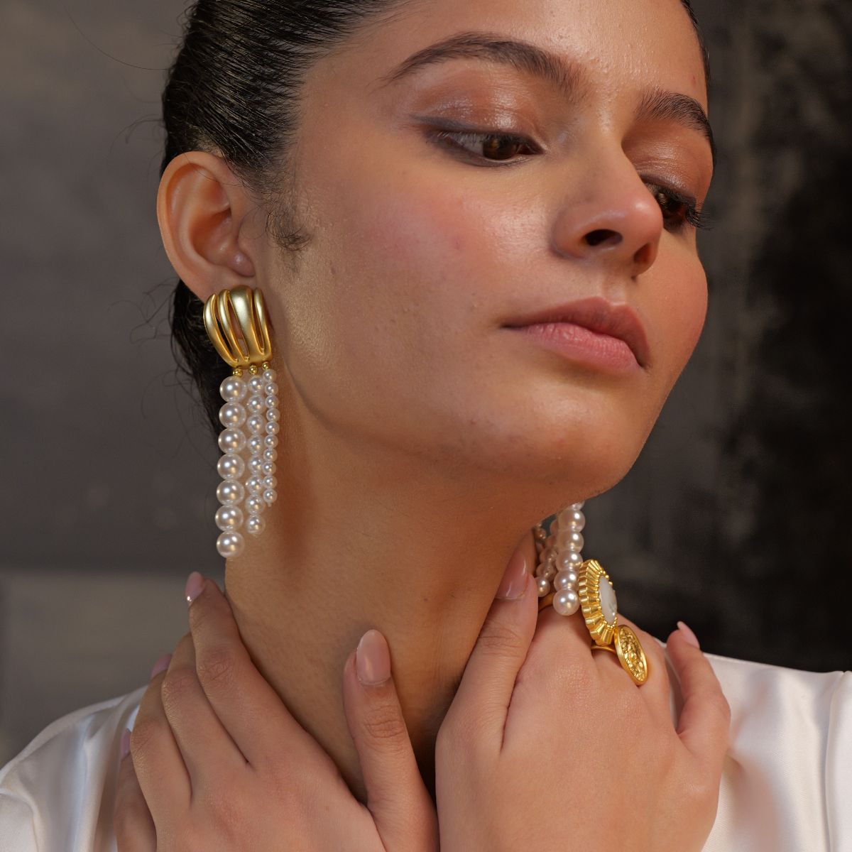Scent of the Sea Pearl Earrings