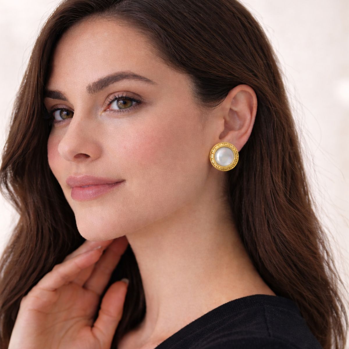 Timeless Mother of Pearl Stud Earrings