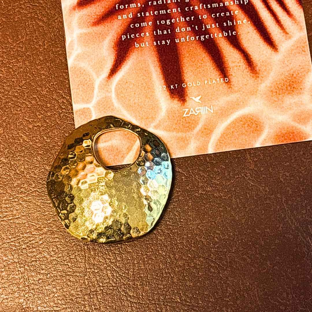Soul in Gold Brooch
