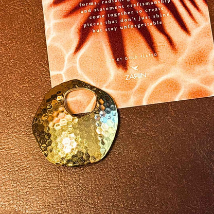 Soul in Gold Brooch