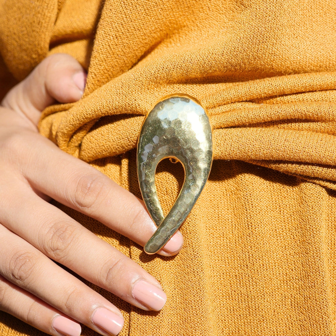 Gold Loop Brooch