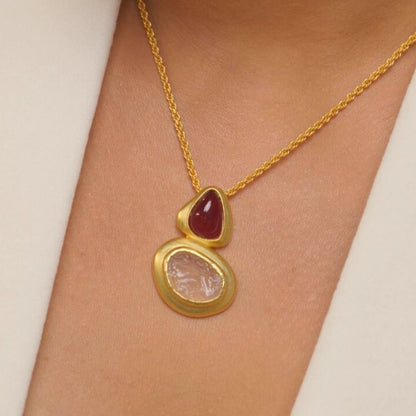 Blushing Poise Pendant Necklace with Pearls