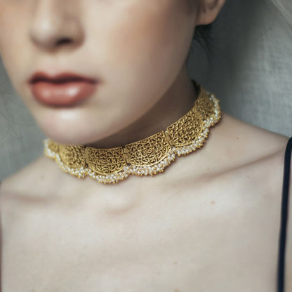 Look At Me Choker