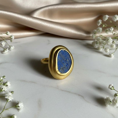 Enduring Charm Ring with Lapis Lazuli