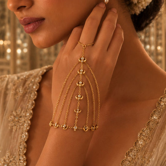 Chaand Leher Haath Phool with mirror polki