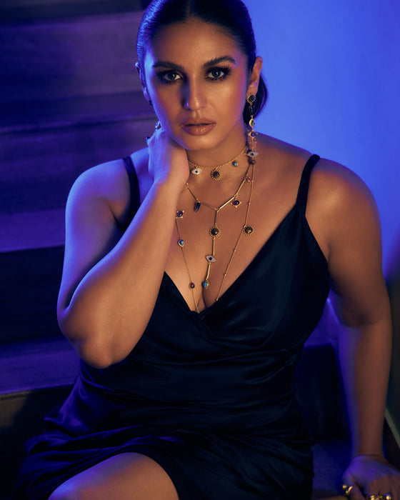 Huma Qureshi wearing Zariin