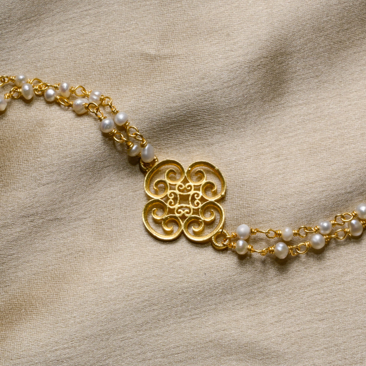 Pretty Bonds Rakhi & Lumba Bracelet Box